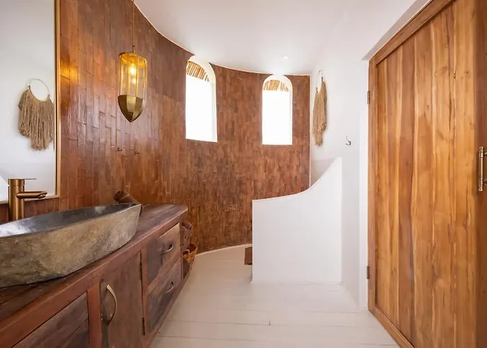 Ideal Bali 4br - Family And Group كيروبوكان